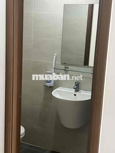 Cho thuê căn hộ 2pn,2wc Bcons Garden , có 2 máy lạnh - 6triệu