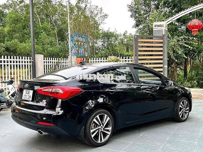 KIA K3 2.0 AT Full Option Đen