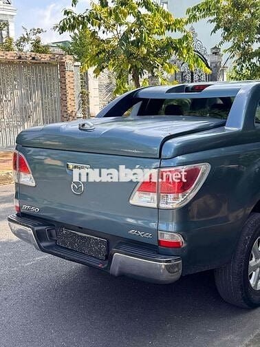 Mazda BT-50 Xanh Số sàn