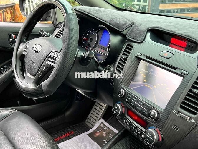 KIA K3 2.0 AT Full Option Đen