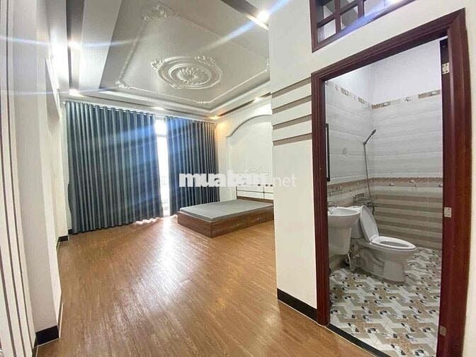 CHO THUÊ NHÀ TRỆT 2 LẦU TRANG BỊ NHIỀU NỘI THẤT KHU DÂN CƯ HƯNG PHÚ