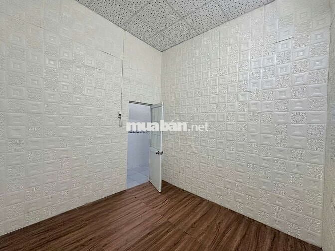 Nhà trệt 2PN hẻm cạnh Vincom Hùng Vương 5,5 triệu