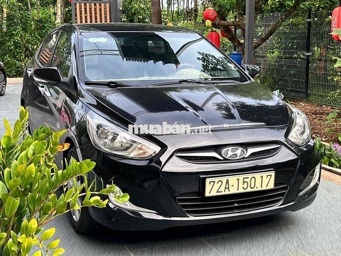 Hyundai Accent 2011 Tự động Đen