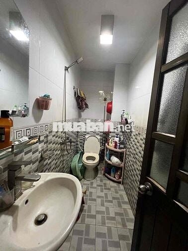 Hot, Bán gấp Nhà 3 Tầng mới đẹp Gò Xoài, 40m2, hẻm xe hơi, chỉ hơn 3ty