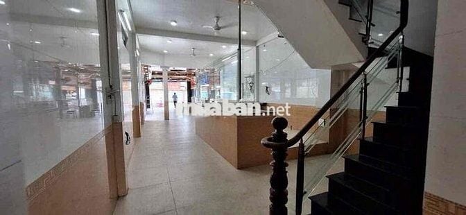 NHÀ THUÊ GÓC 2mt khu kinh doanh sầm uất nguyễn văn bứa
