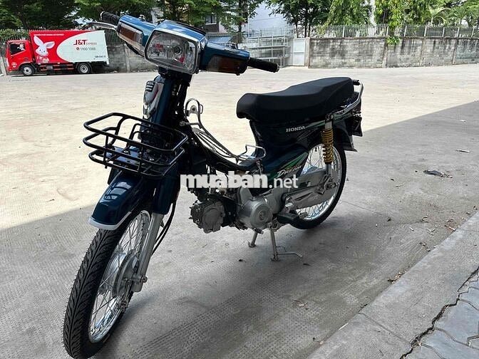 Honda Super Dream 1999 Thái Lan màu Xanh
