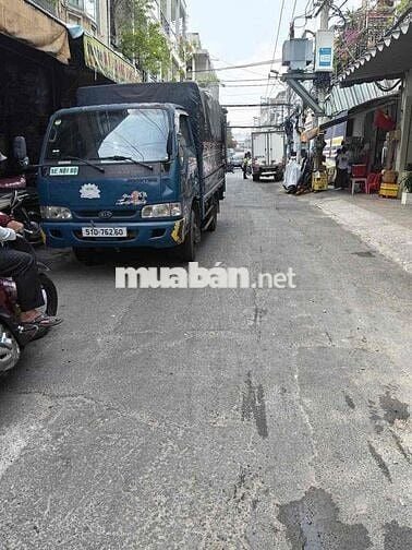 Nguyên căn Mặt Tiền Ba Gia chợ Tân Bình 3 x 10 có lửng