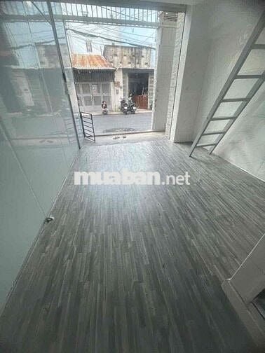 MẶT BẰNG KINH DOANH - CÓ CHỖ Ở LẠI - HẺM XE TẢI - NGUYỄN THÁI BÌNH
