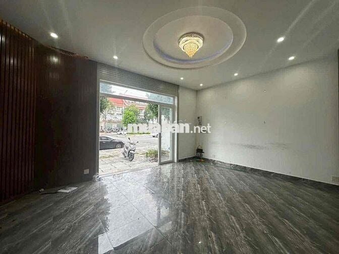 CHO THUÊ NHÀ TRỆT 2 LẦU GÓC 2 MẶT TIỀN LÝ THÁI TỔ KDC HƯNG PHÚ 1