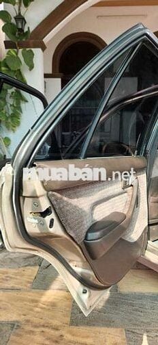 Toyota Corolla 1990 Vàng cát Xăng 1.6