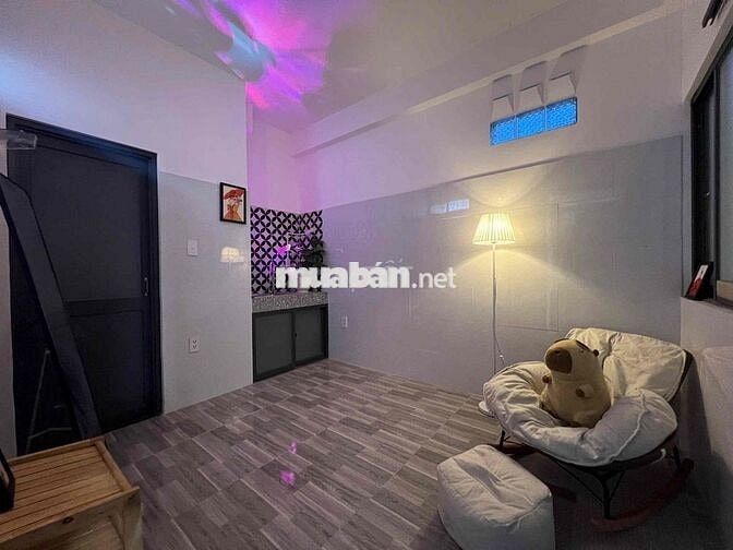 MẶT TIỀN PHAN HUY ÍCH - TRỐNG ÍT PHÒNG STUDIO