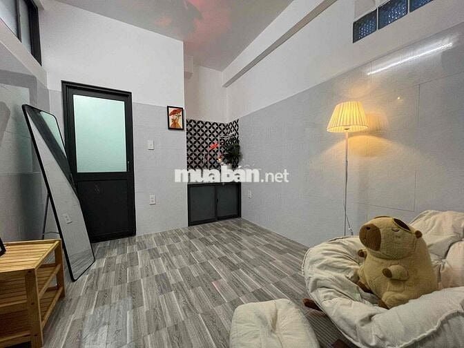 MẶT TIỀN PHAN HUY ÍCH - TRỐNG ÍT PHÒNG STUDIO