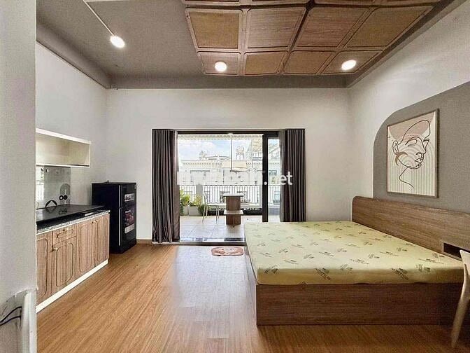 STUDIO 35m2 BAN CÔNG GẦN ĐẠI HỌC HUFLIT FULL NỘI THẤT NHƯ HÌNH