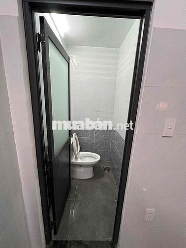 MẶT TIỀN PHAN HUY ÍCH - TRỐNG ÍT PHÒNG STUDIO