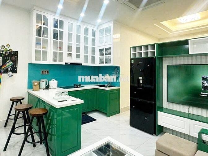 Nhà thuê 4m x 10m hẻm xe hơi Đường 3 Tháng 2, Phường Vườn Lài