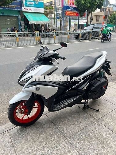 Yamaha NVX 125 2018 Trắng Smartkey