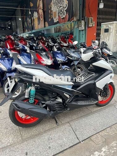 Yamaha NVX 125 2018 Trắng Smartkey