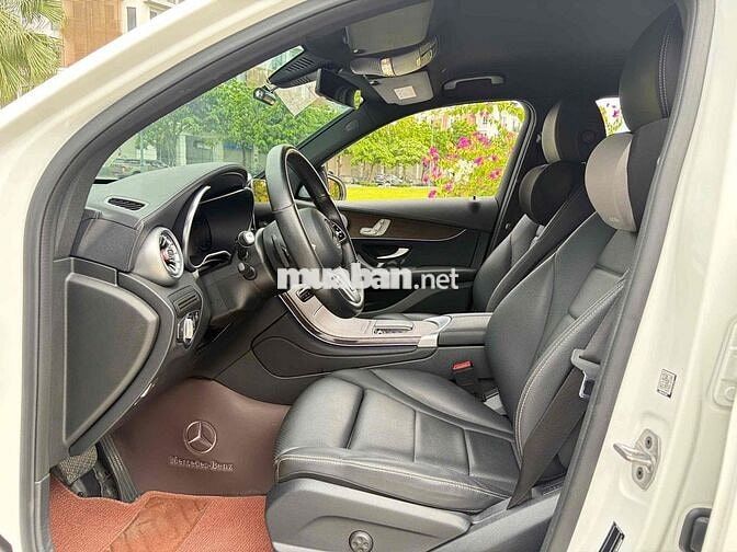Toyota Hà Đông bán GLC200 4Matic 2022 22000miles