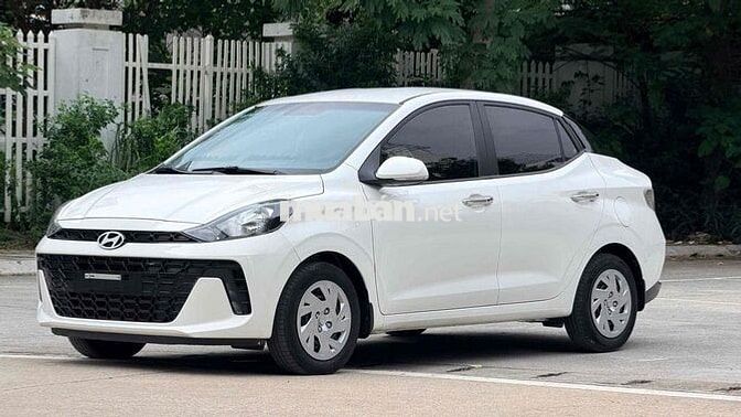 Hyundai Grand i10 1.2 AT sản xuất 2024