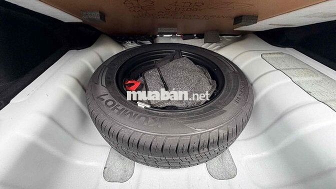 Hyundai Grand i10 1.2 AT sản xuất 2024