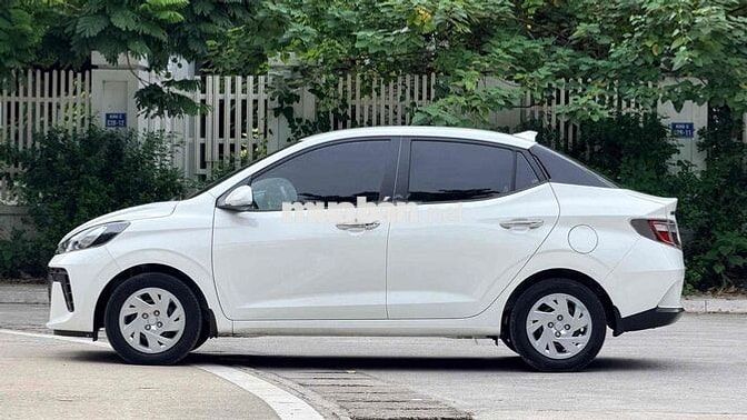 Hyundai Grand i10 1.2 AT sản xuất 2024