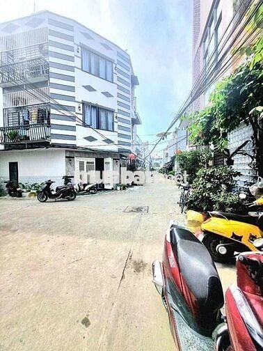 🔔🔔🔔Bán nhà hẻm 1806 cách xe hơi vài bước chân. Huỳnh Tấn Phát. Nhà Bè🔔