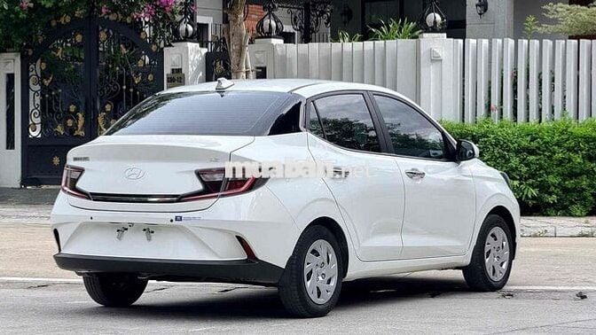 Hyundai Grand i10 1.2 AT sản xuất 2024