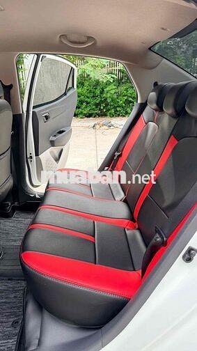 Hyundai Grand i10 1.2 AT sản xuất 2024