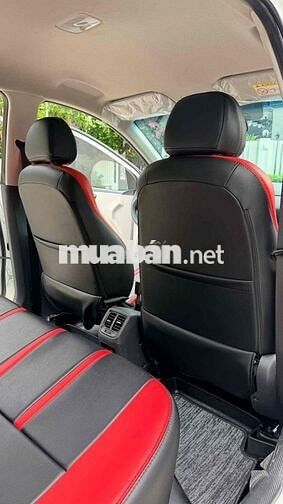 Hyundai Grand i10 1.2 AT sản xuất 2024