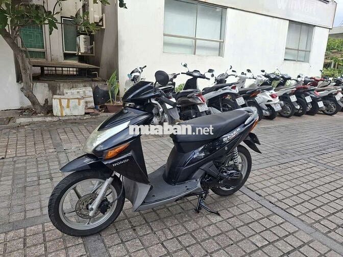 Honda Click giấy tờ đầy đủ