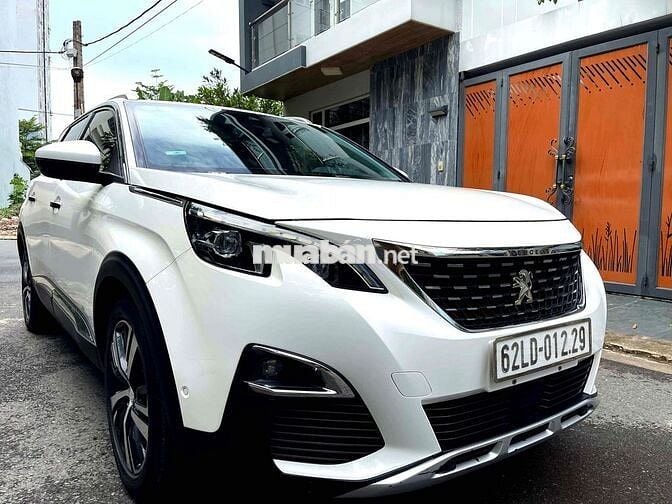 Peugeot 5008 2018 Trắng ngọc trai 7 chỗ
