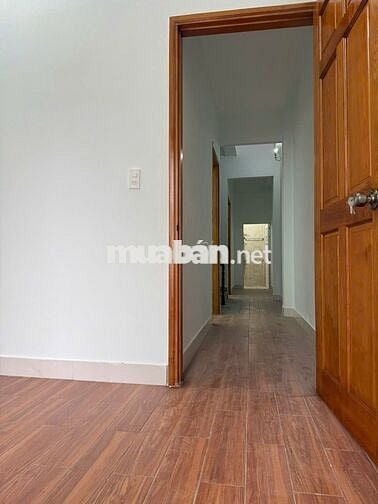Bán gấp nhà Mt Đường nội Bộ KDC Lê PHong - 4.5 x 16m, T+2L+ chuồng cu