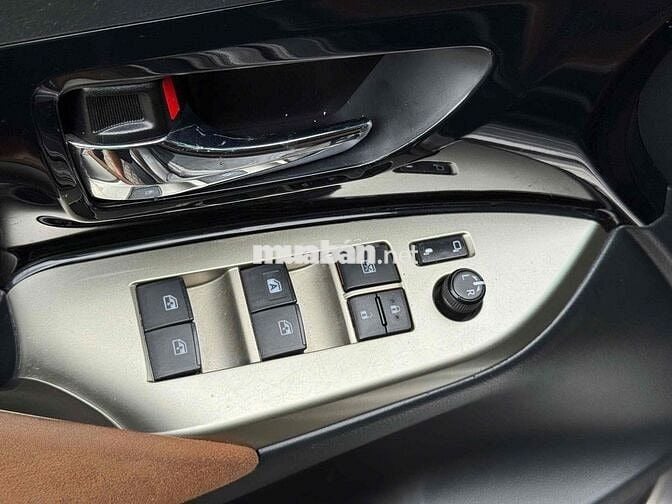 Toyota Innova 2017 Tự động