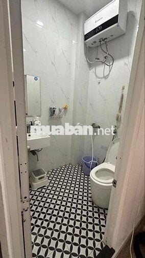 Nhà nguyên căn hẻm 391 Huỳnh Tấn Phát