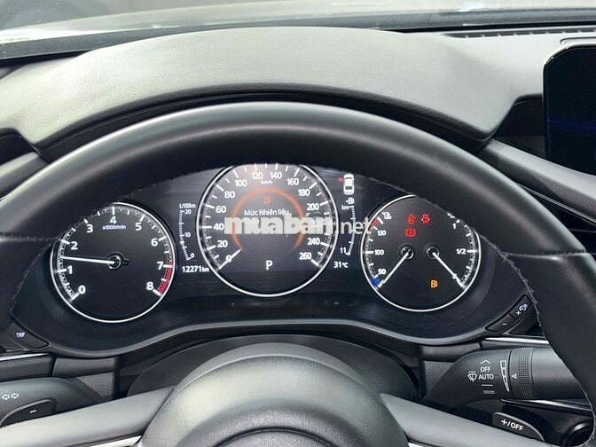 Mazda Mazda 3 Luxury 2025 Xanh 12.271 km
