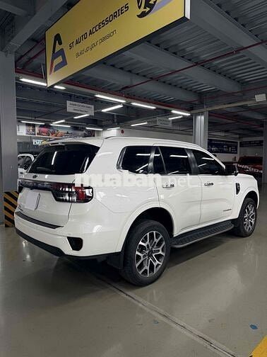 Ford Everest Titan 4x2 2024 Trắng Tự động