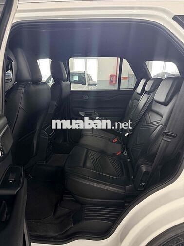 Ford Everest Titan 4x2 2024 Trắng Tự động