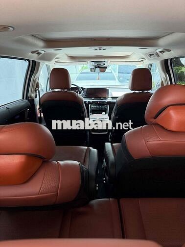 KIA CARNIVAL SIGNATURE 2.2D 2023 Trắng