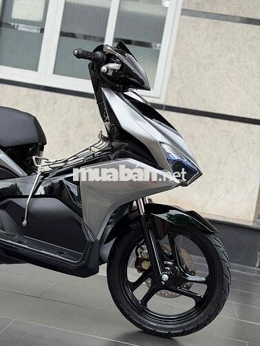 Honda Air Blade 2017 Bạc đen