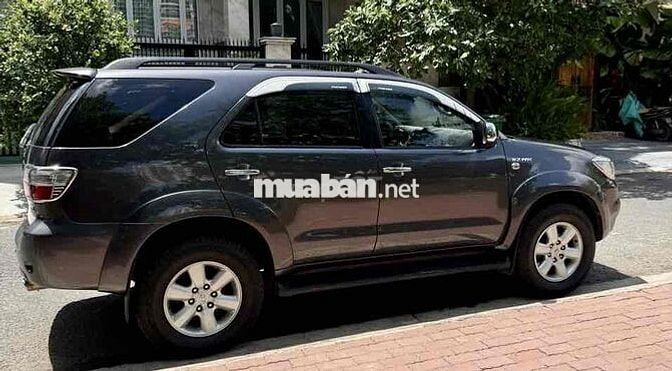 Toyota Fortuner 2009 2.7AT 2 cầu Xám