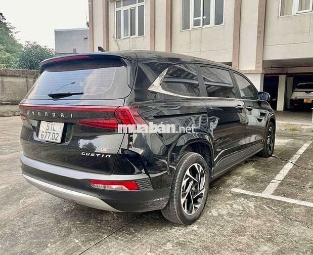 Hyundai Custin 1.5T Đặc Biệt 7 chỗ 2024