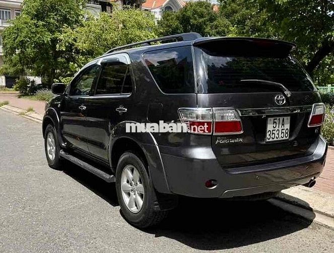 Toyota Fortuner 2009 2.7AT 2 cầu Xám