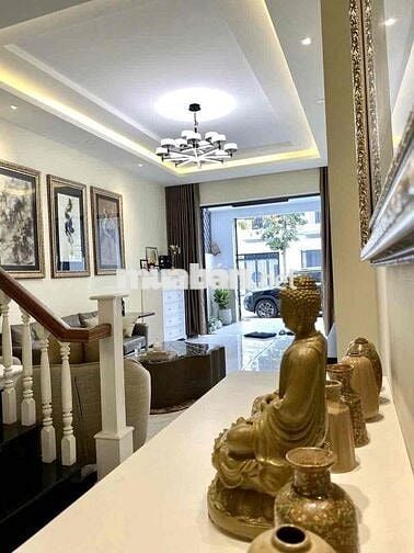 nhà 1 trệt 2 lầu  Cách ngã 6 An Phú 1,5 Km