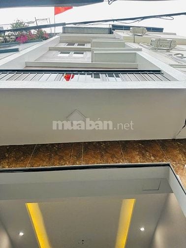 CHỦ BÁN GẤP BÁN NHÀ ĐẸP LAI XÁ 6 TỶ - GẦN QL 32- ĐH THÀNH ĐÔ-CẠNH Ô TÔ