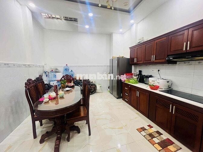 CHO THUÊ NHÀ 4 TẦNG FULL NT MẶT TIỀN ĐƯỜNG SỐ TÂN QUY Q7 Giá 35tr/th