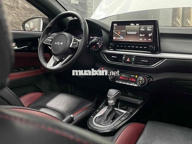 Kia K3 Trắng 5 chỗ cũ