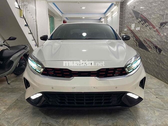 Kia K3 Trắng 5 chỗ cũ