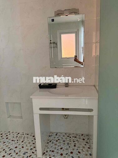 Cho thuê nhà nguyên căn khu Tên Lửa vừa ở vừa kinh doanh