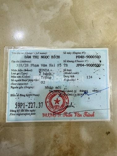 Bán xe honda spacy màu trắng nhà ít sử dụng