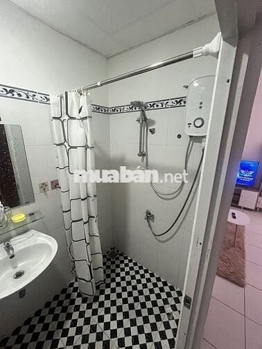 Cho thuê Căn hộ 1 PN CC Sen Hồng (Cầu vượt Sóng Thần)